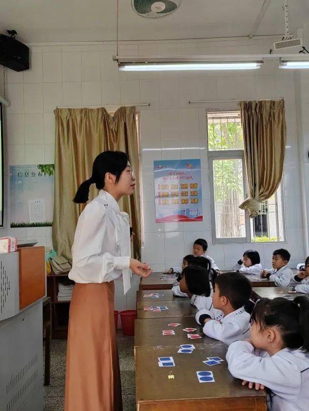 结对送教暖春意 携手共研谱华章 | 深圳市宝安区海城小学教师团队送教