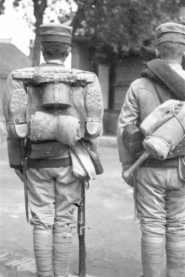 旧事照片:1904年日俄战争占领旅顺的日军照_乃木希典_台湾_父子