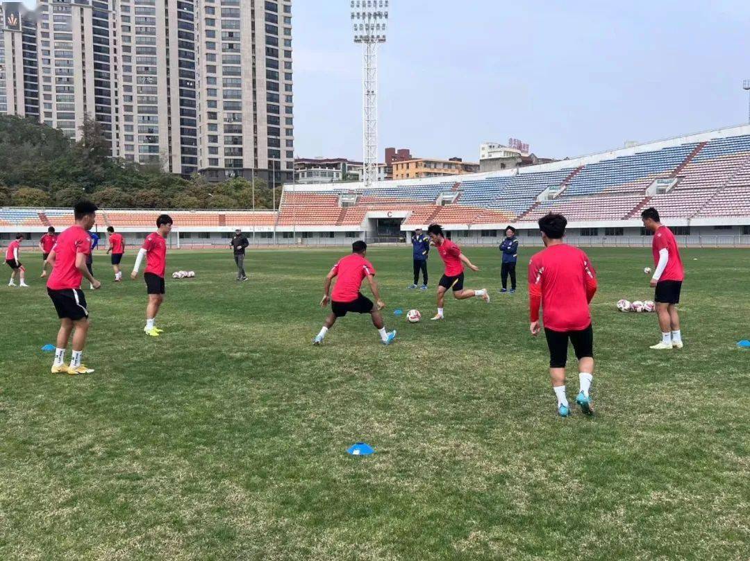 泉州亚新队:做足准备 迎接新考验_联赛_晋江_体育