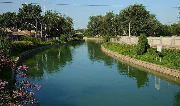 北长河高梁河是元代建都的主要依托水系,一直贯穿于北京城的心脏地带