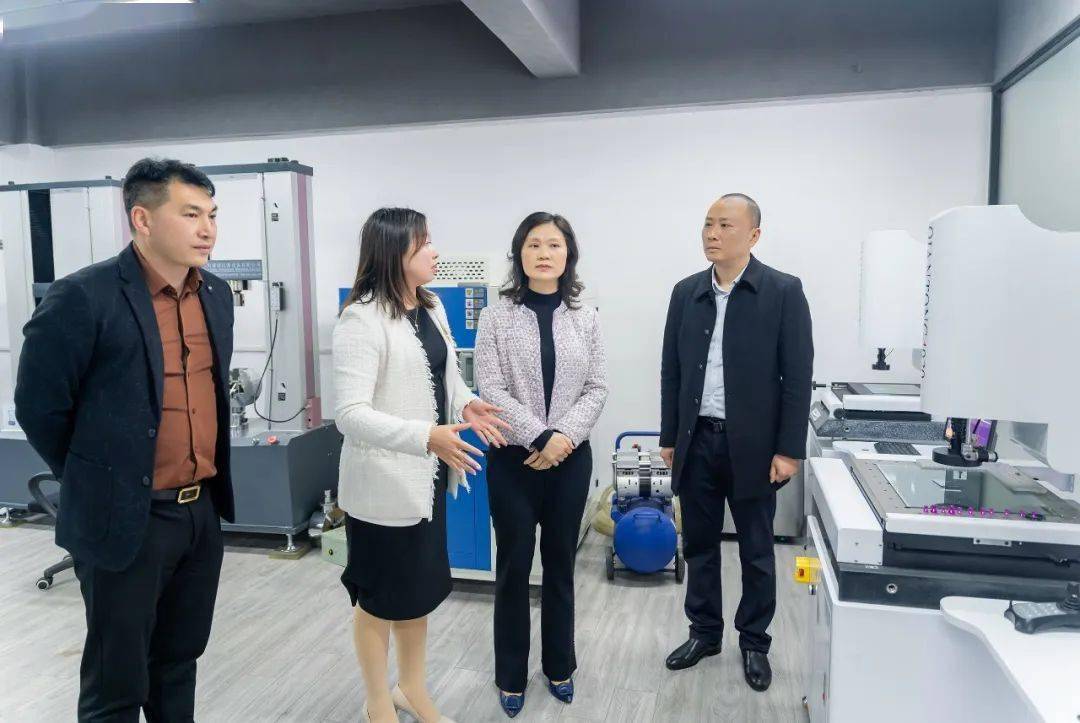 田艳率队走访江苏省昆山市贵州商会并开展招商考察_发展_万山_企业