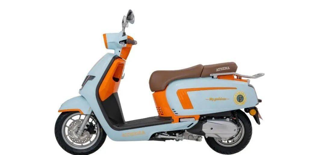 专注复古踏板,雅典娜发布首款女神150,售价11980元_品牌_符合中国