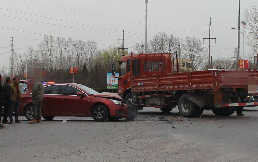高密:男子醉驾酿事故 一查发现竟是交通违法"专业户"_驾驶员_楚某