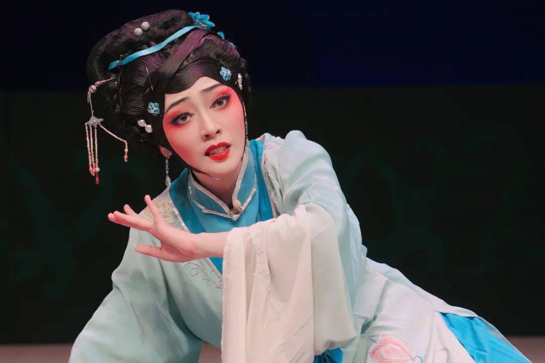 厦门摘得24朵"水仙花"_歌仔戏_选段_金莲升