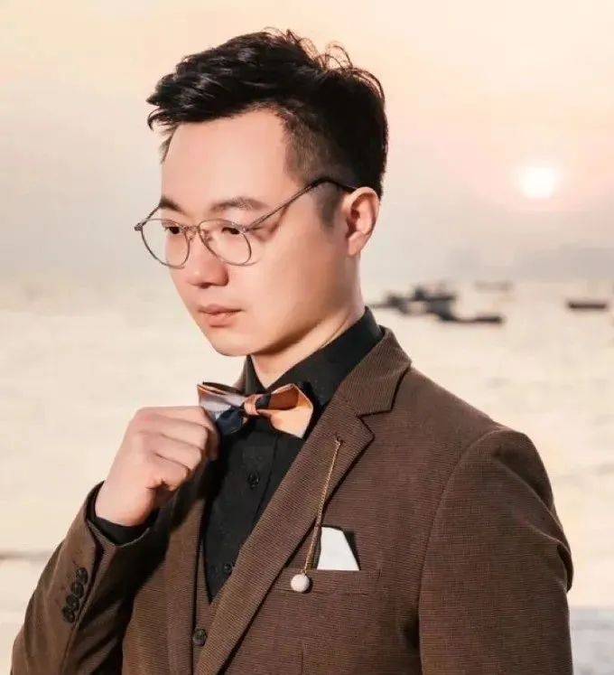 茂名市广播电视台知名主持人带你挑好物→_直播_商家_视频