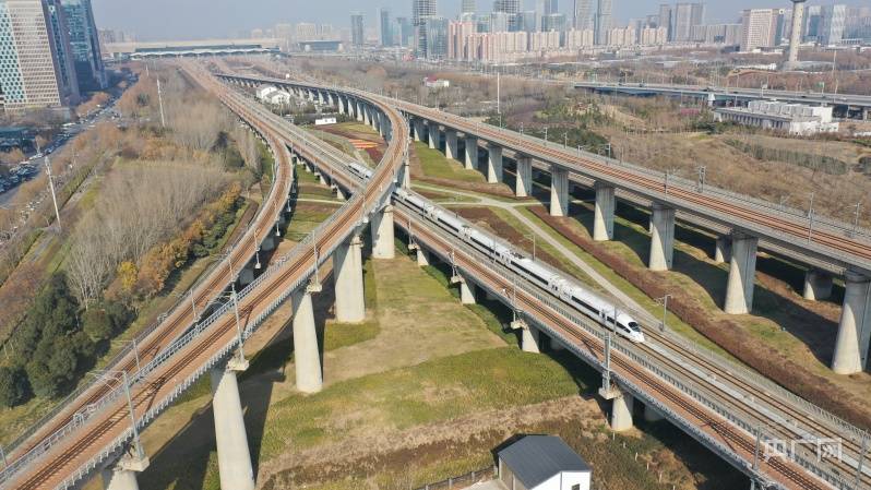 郑州铁路调整47趟高铁运能