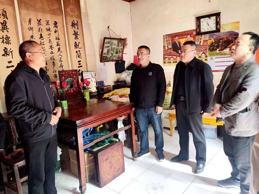 主持召开县政府专题会议秦皇故里礼县欢迎您点分享点收藏点点赞点在看