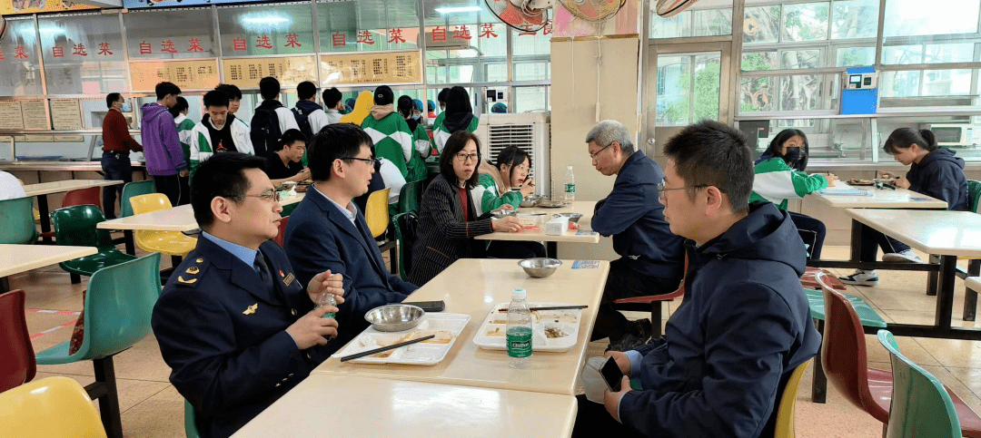 泉州五中食堂图片