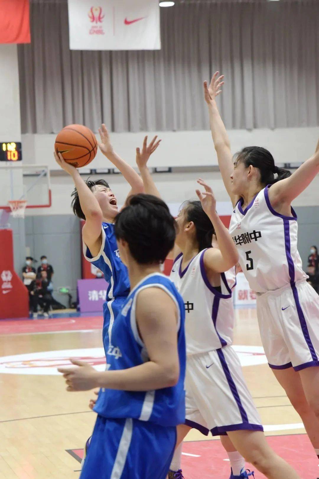 石家庄二中女篮勇夺2022-23赛季耐克中国高中篮球联赛北区赛亚军_比赛