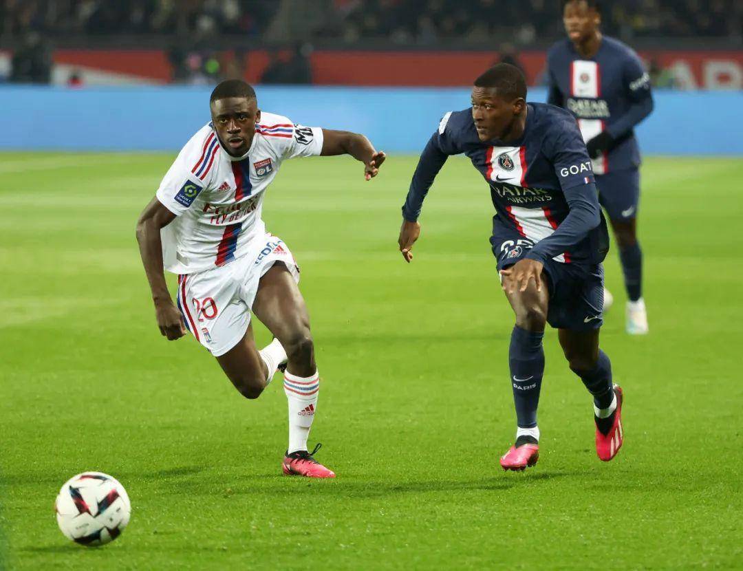 比赛_努诺·门德斯_里昂