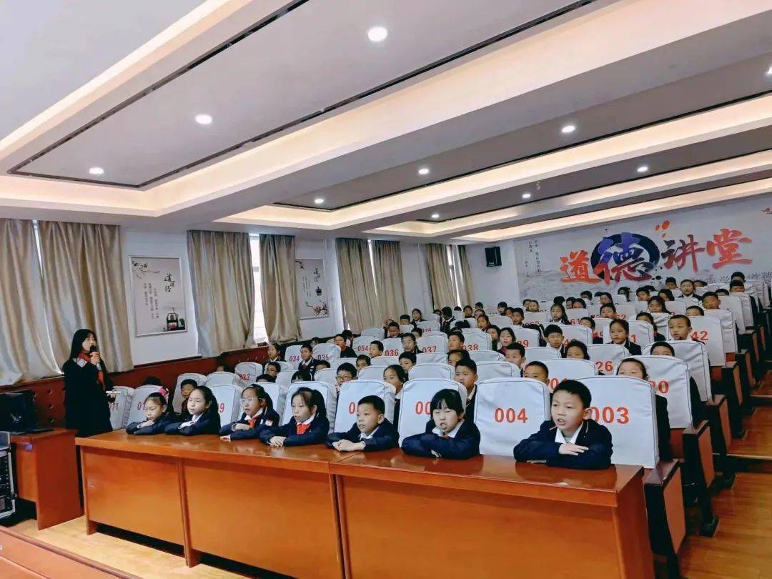 高中篇咸阳中学渭城中学民大附中师院附中高职中民盟学校通过本次活动