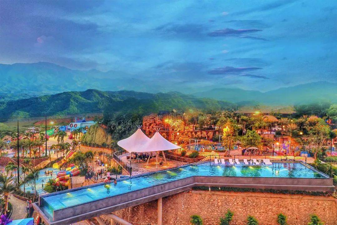 玩转清远熹乐谷,泡温泉 无边际泳池~含双人晚餐_时间_套餐_乐园