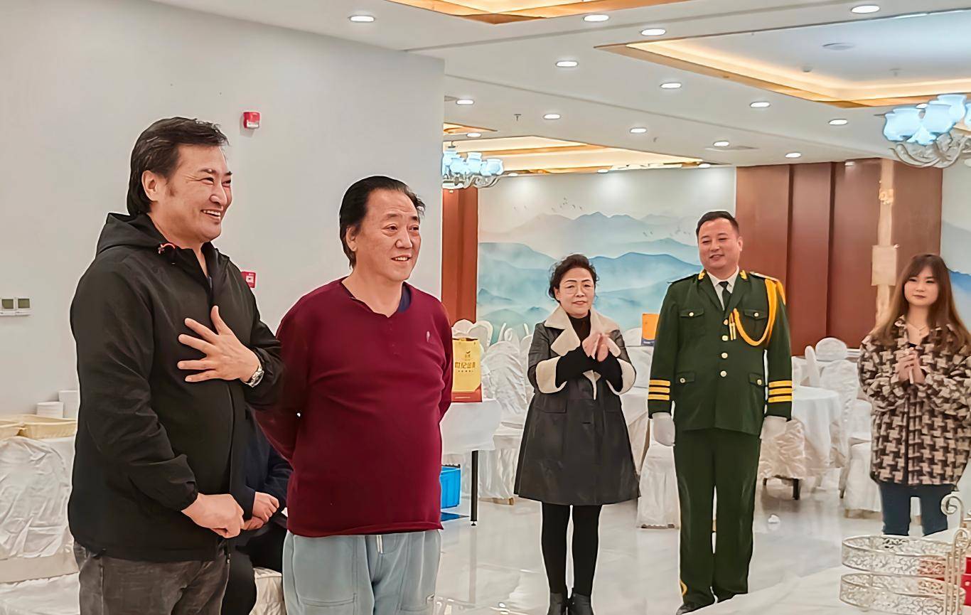 院长,国家一级演员,主持人门光伟老师的精心指导创建了哈达铺艺术团队