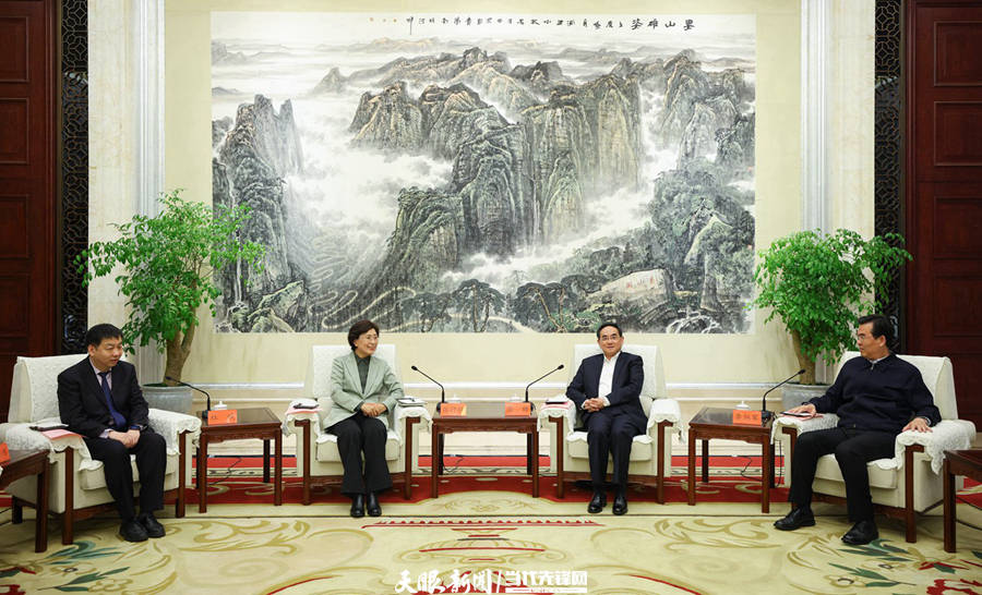 我省与北京协和医院签署合作框架协议 徐麟李炳军会见张抒扬一行并出席签约仪式_贵州_发展_区域