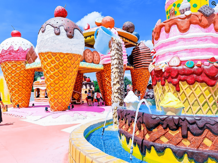 芭提雅必去的热门景点「梦幻糖果乐园」!