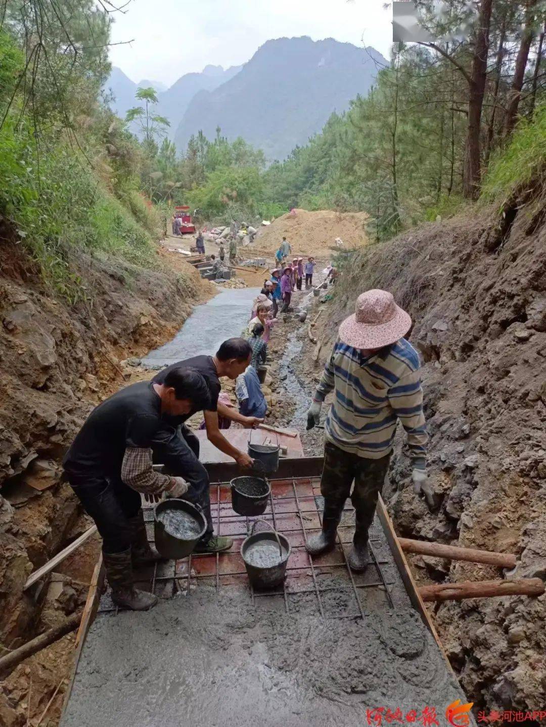 东兰兰木乡:党群合力解难题 寻水送水惠民生_离开_群众_华元