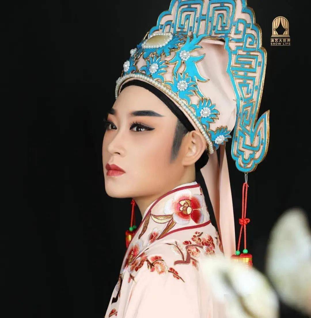 梁祝·开票|重温浪漫"化蝶",古戏楼版越剧《梁山伯与祝英台》开启驻场