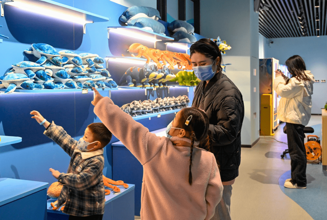 连云港首家海洋主题科普基地,遛娃打卡必到的海洋科技馆,位于渔湾欢乐