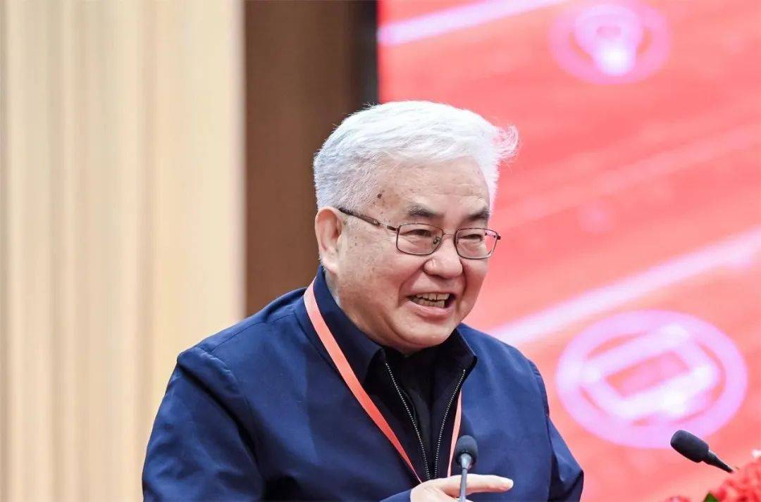 郑纬民院士:依托龙头企业,建设安全可控信息技术体系_发展_产业_人工