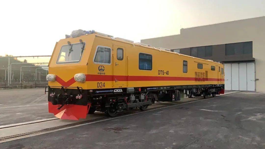 「装备头条」首台dts-40钢轨探伤车交付重庆地铁四号线_整车_验收