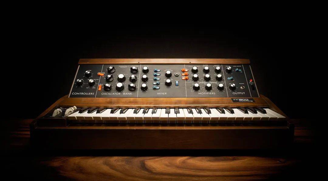 让软件重现经典 minimoog 音色,把 moog 带在身边随时使用_声音_设计