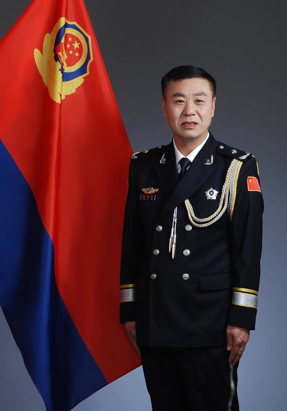 "武汉市公安局轨道交通管理分局一级高级警长张祖华,是武汉公安"汉马"