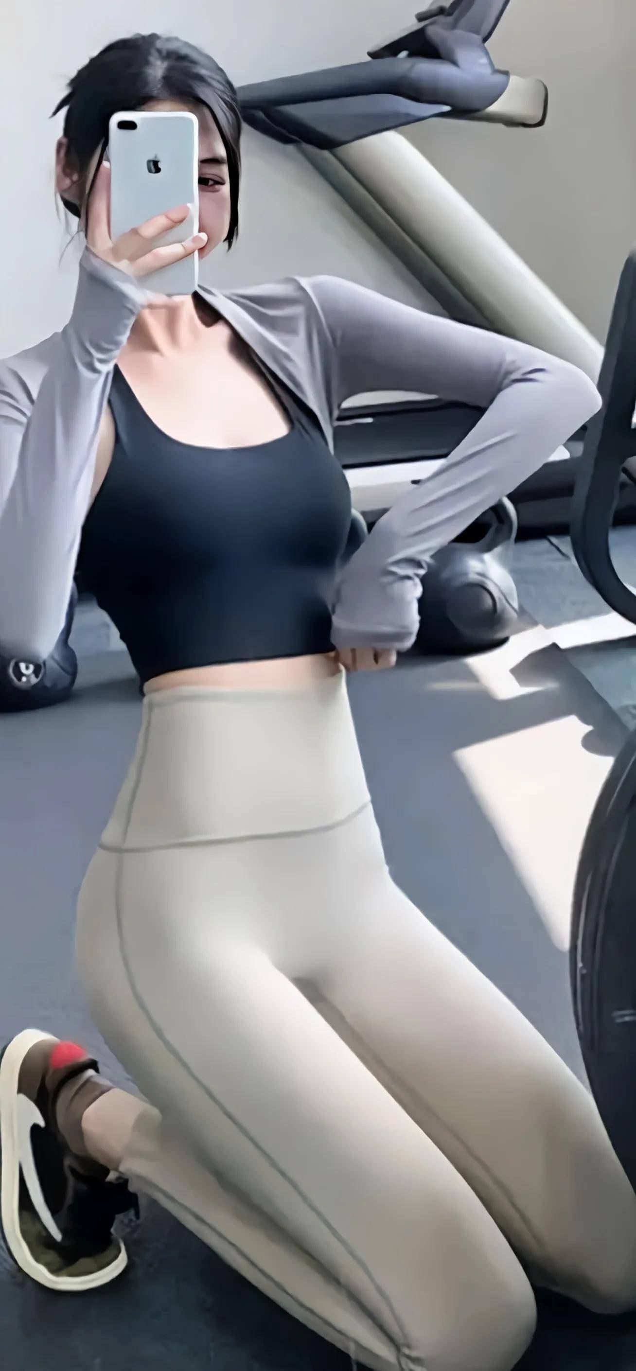 让人一见就莫名喜欢的美女(180)