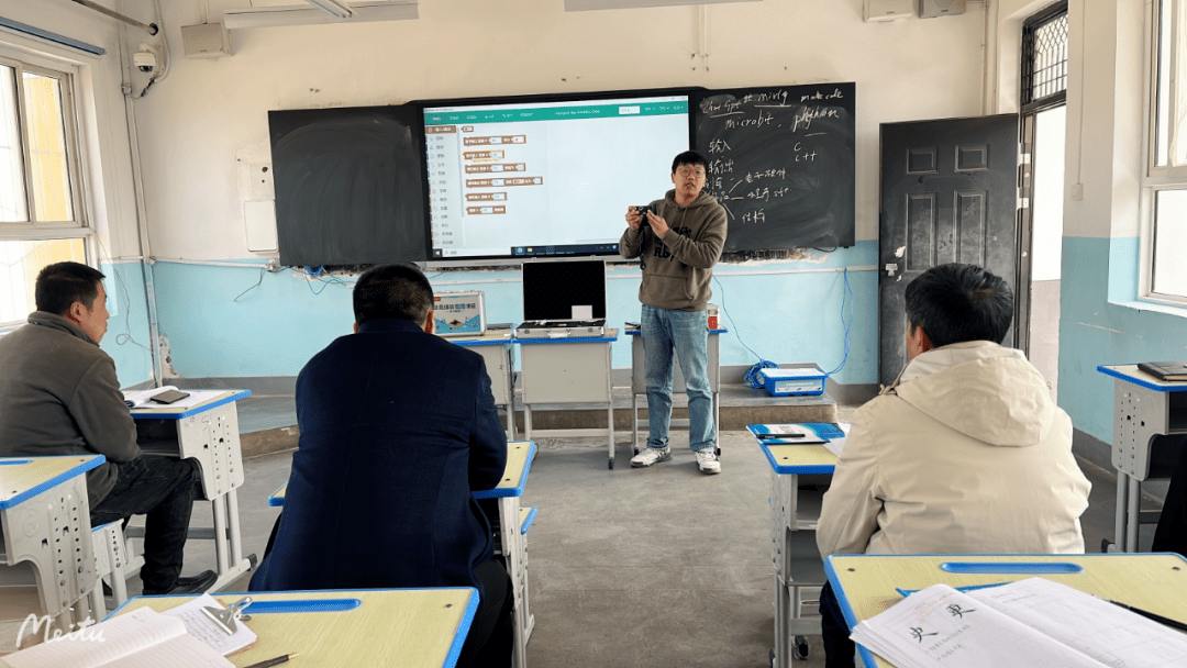 智慧校园建设,助力学校高质量发展——两亭初级中学智慧校园建设顺利