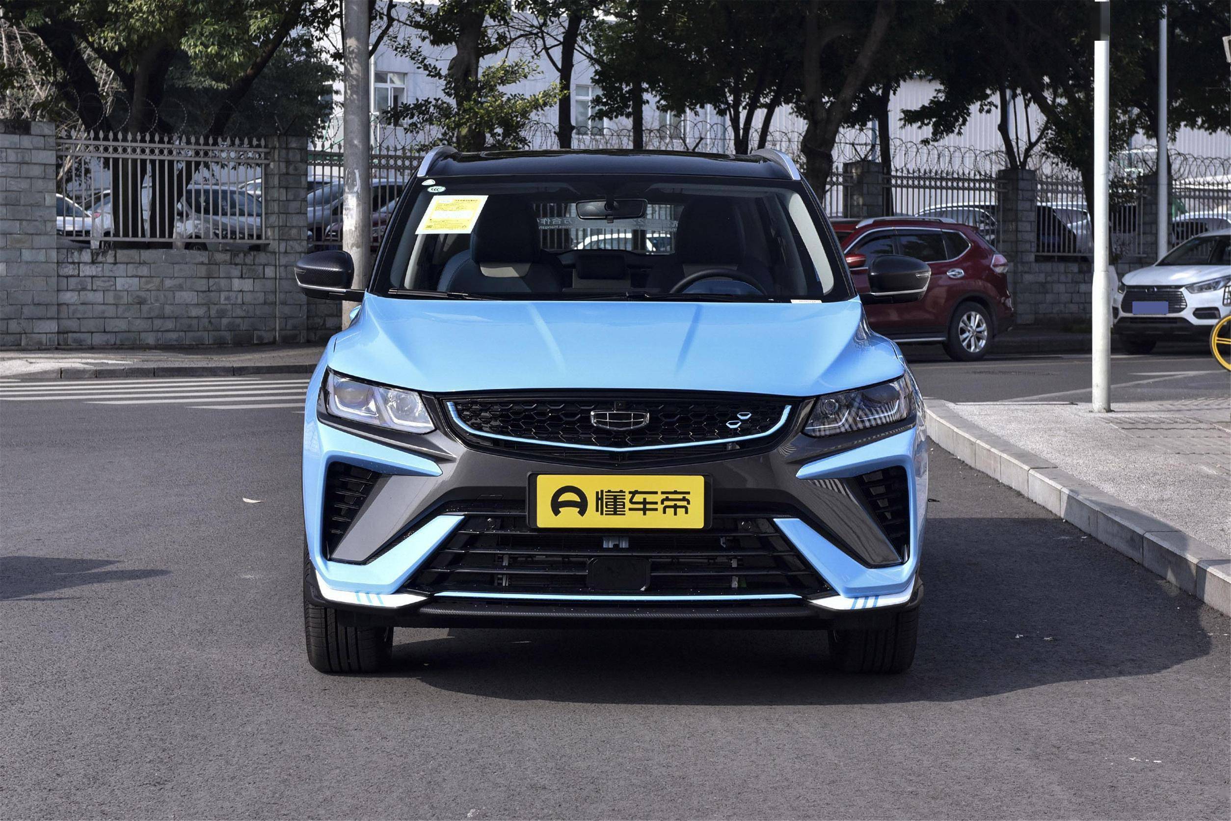 解读吉利缤越phev,售1198万起,纯电续航85km,值不值得购买?