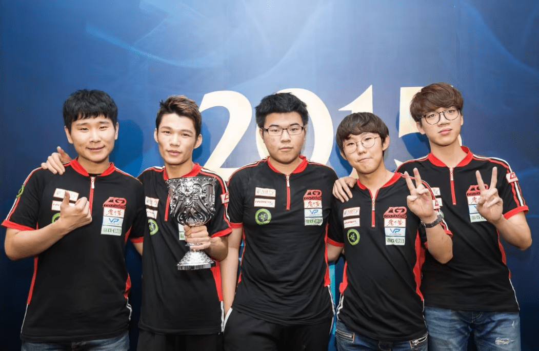 尺帝成第三位获得lpl,lck与s赛冠军的前三星ad_ruler_deft_imp