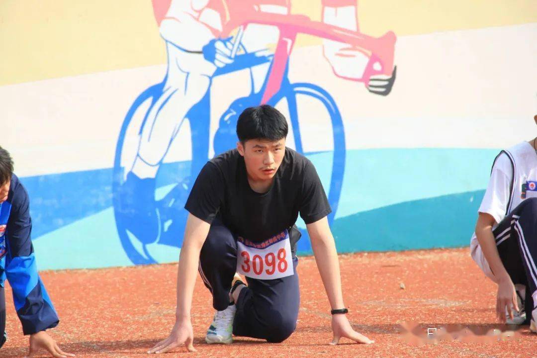 校园动态 | 日照市海曲中学:跃春光 悦成长 2023年春季全员运动会