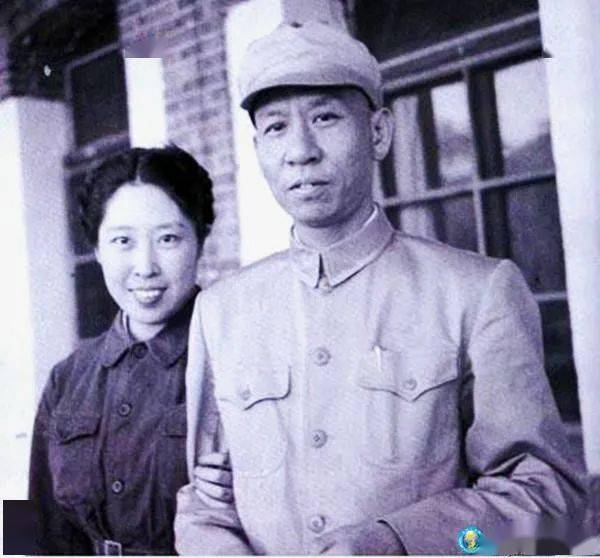 王前:刘少奇的第四夫人,因任务结缘,却因身份离散_中国共产党_教育_战火