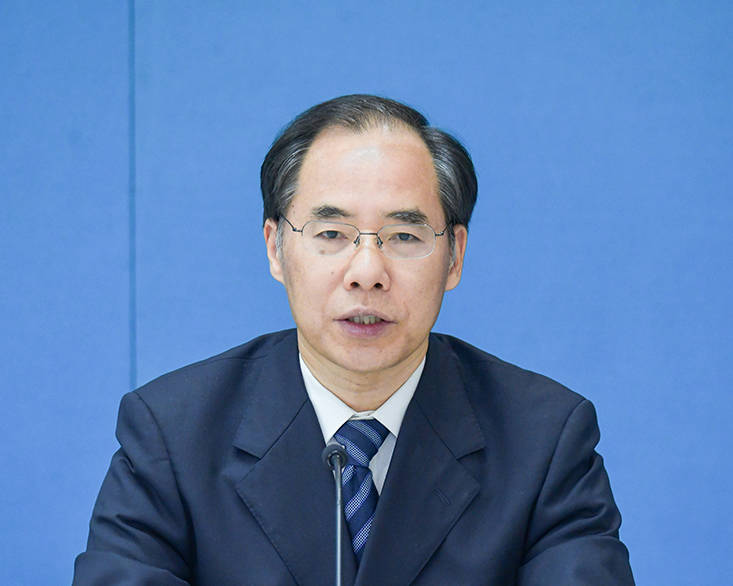 水利部农村水利水电司司长陈明忠回答人民网提问.