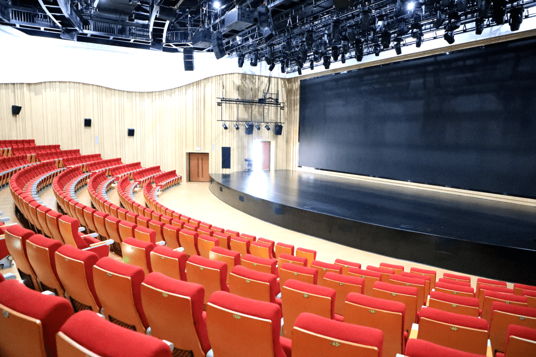 来赣州大剧院听一场音乐会,掀起高雅艺术的狂潮!