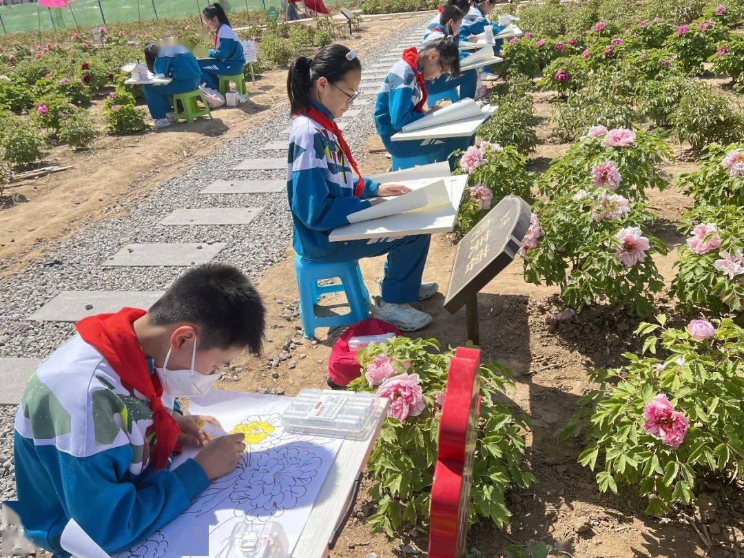 春日绚烂芬芳季 研学实践欢乐多——故城县郑口第二小学青罕牡丹园
