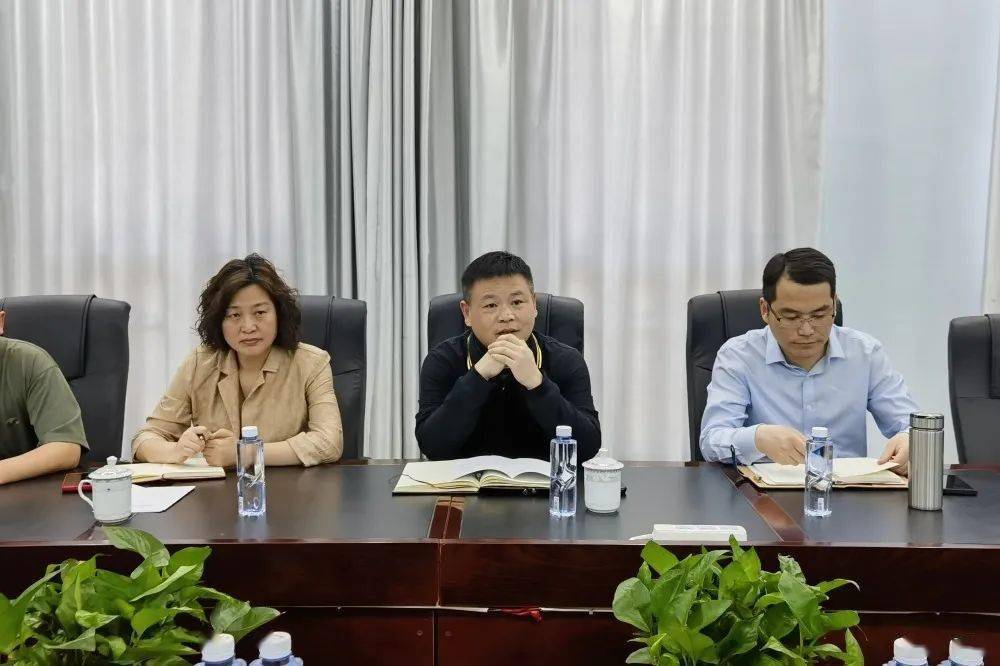 韩斌走访调研亚父园区重点企业_发展_生产_问题