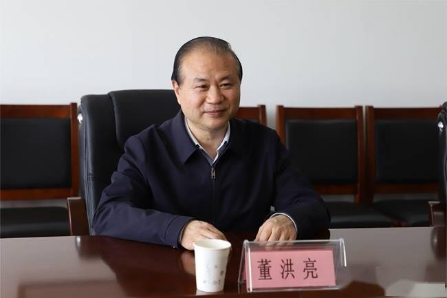 甘肃省公安厅党委委员,政治部主任杨喜军一行走访人民日报社甘肃分社