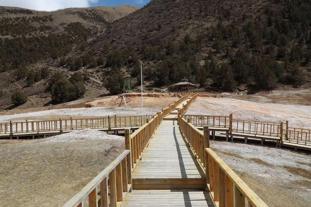 囊谦县尕羊乡色青村:温泉文旅创新业态 合作社致富新牧人_发展_村民