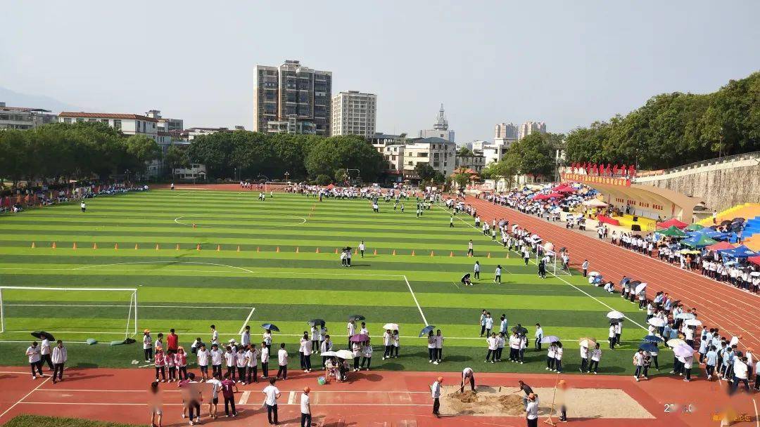 蕉岭中学第15届体育节师生体育运动会隆重开幕_开幕式_文章_网友