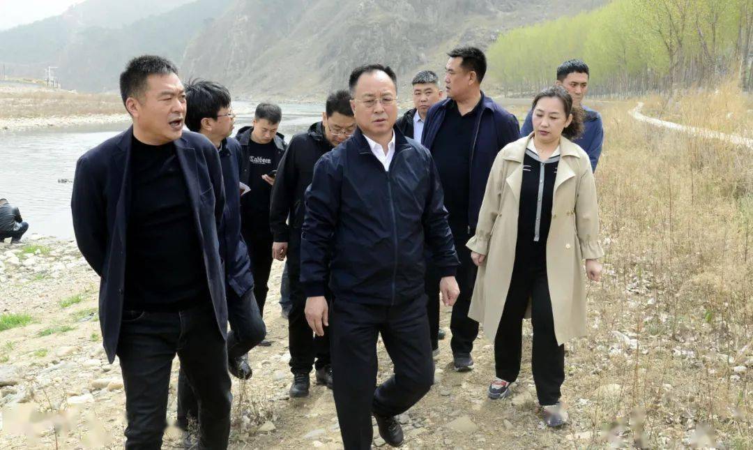 县区动态丨张士兆踏查石河重点河段_工作_河道_治理