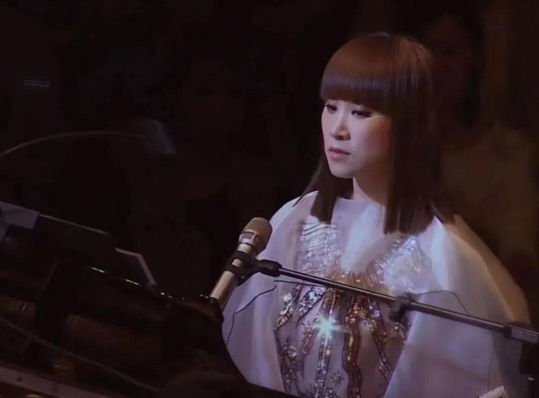 从才女歌手到"丑女影后",43岁的她,还没过气_王菀之_音乐_浏览器