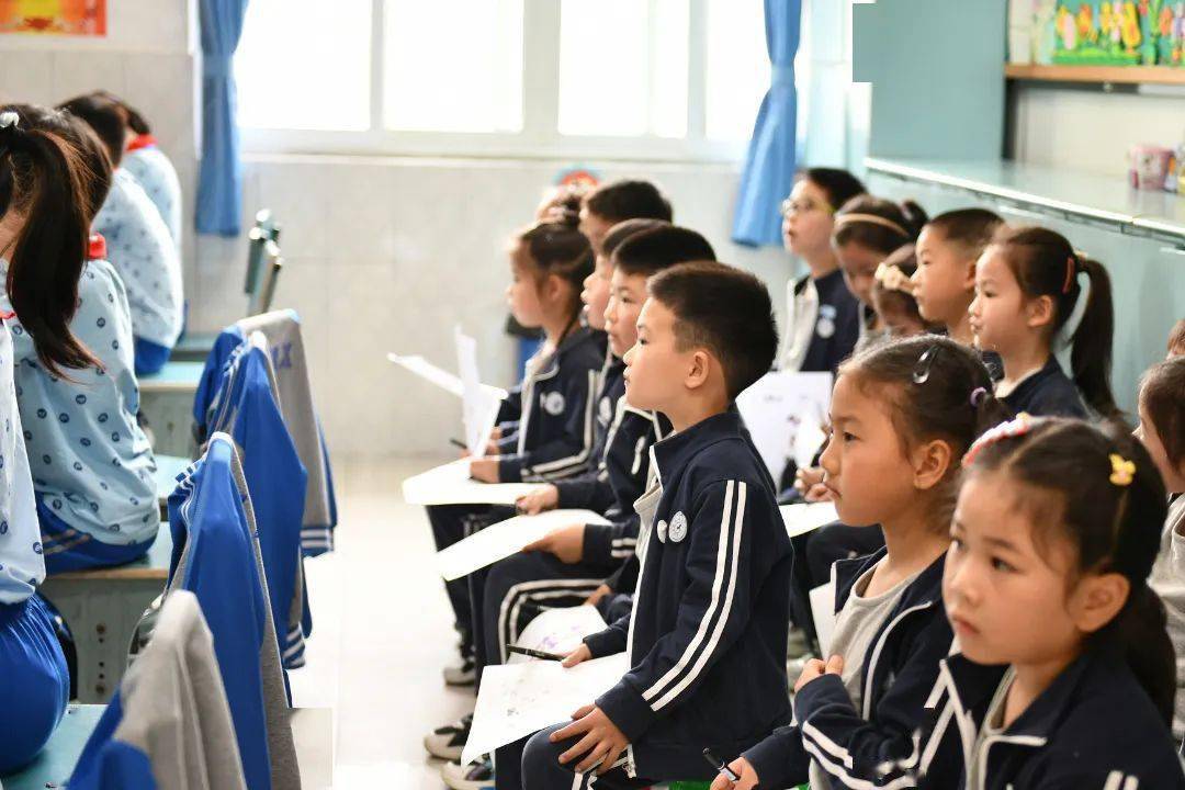 幼小衔接 携手同行——记余姚市机关幼儿园大班段师生来我校参观(体验