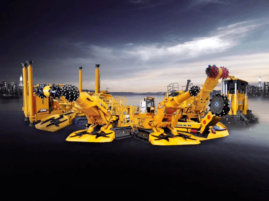 目前,徐工高端掘进机,单轨吊产品均已在大型煤炭集团广泛应用.