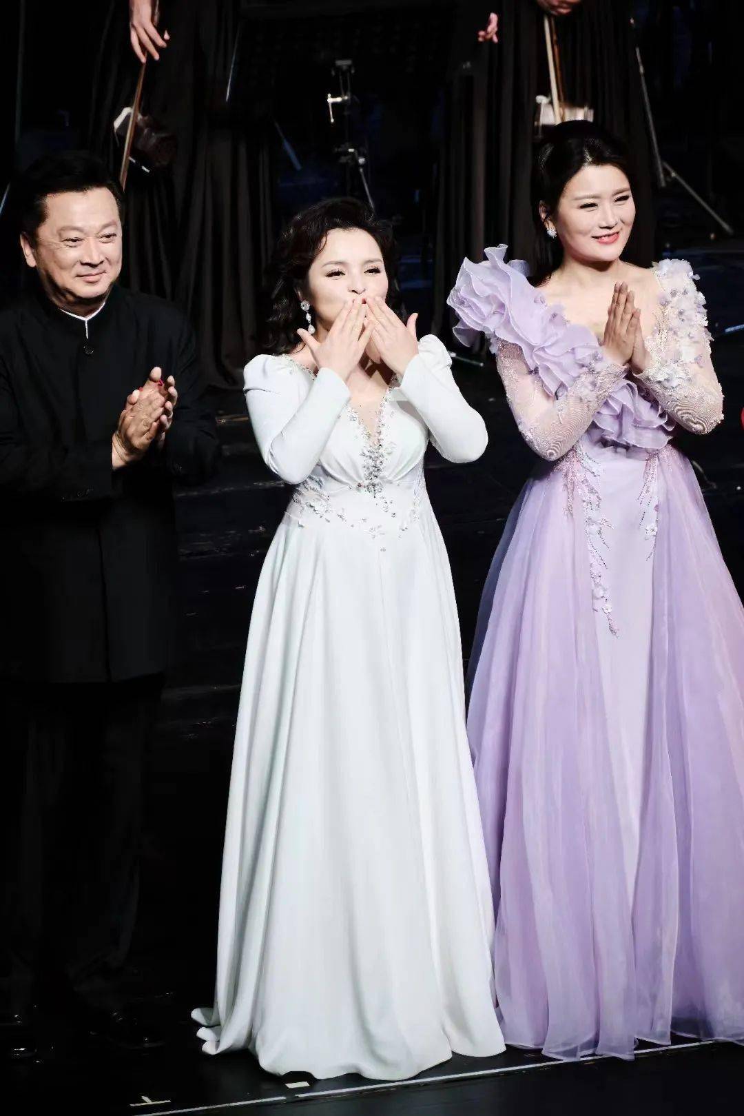 靳东来汉,张晓龙主持,"长江民歌汇"首站惊艳武汉_湖北_音乐会_文化