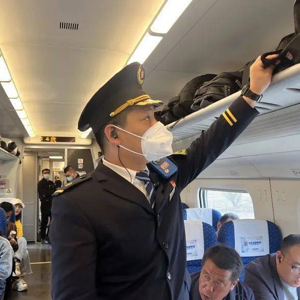 铁路乘务员的这些习惯,看完强迫症被治愈了!_旅客_列车_包头