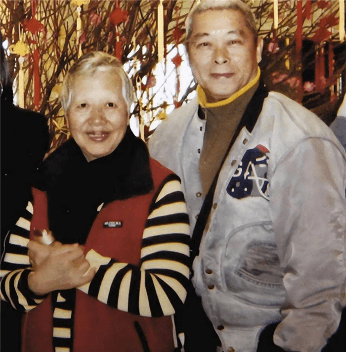 91岁的"树妖姥姥"刘兆铭:小学没有毕业,却是香港舞蹈界开荒者_sir