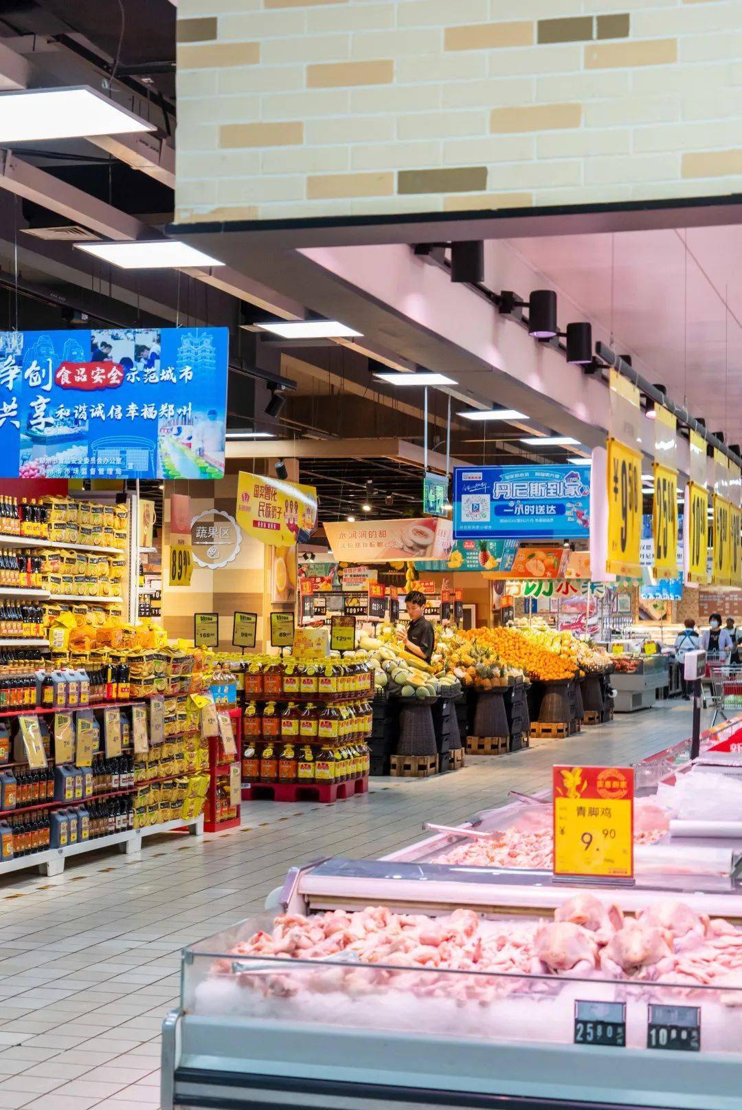 在丹尼斯百货人民店的一天,原来是这种样子