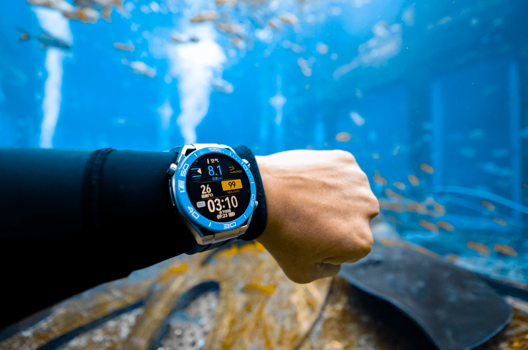 ��ĩ�ͱ�����ΪWATCH Ultimate �Ƿ���ʦǱˮ����ȫ�� ...