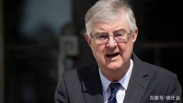 威尔士首相对英国政府的信息"表示关注"_进行_时说_事情