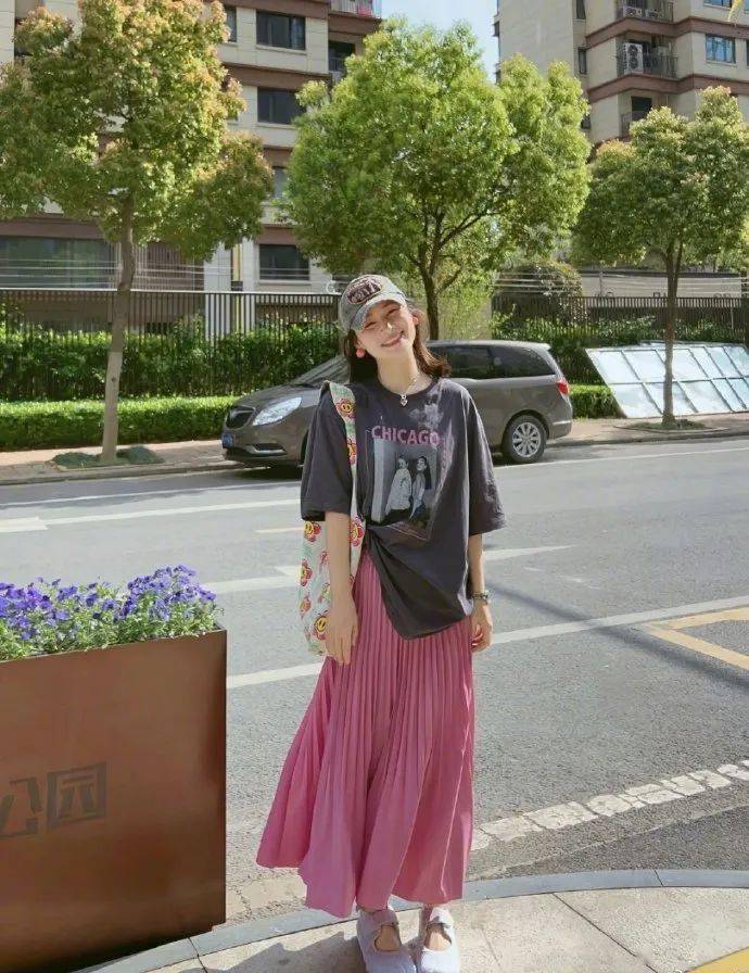 阿莫学长所有的深情,都藏在学长的文字里一起涨姿势不涨身高不涨肉,只
